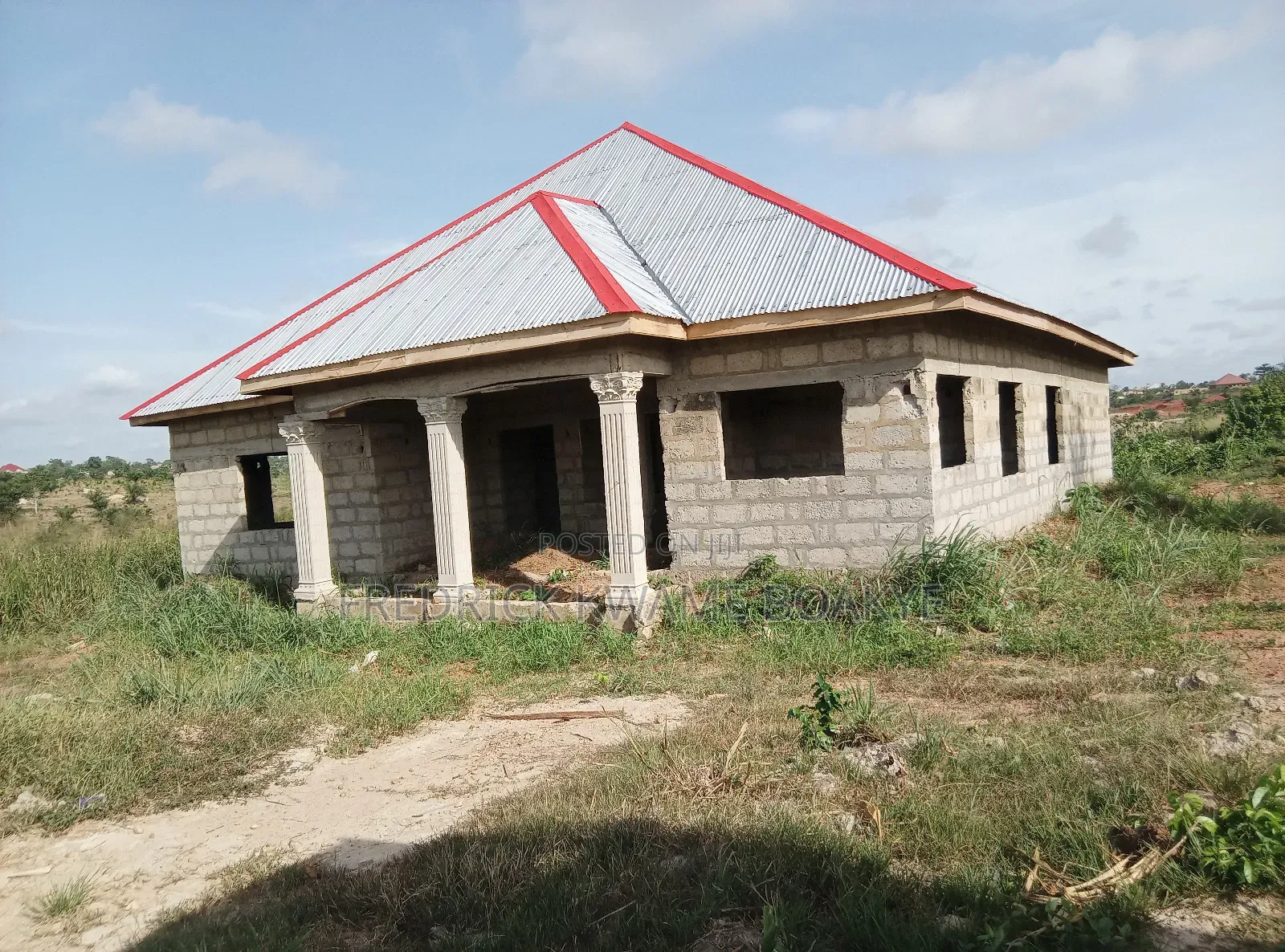3bdrm House in Brother K Estate, Kumasi Metropolitan for Sale