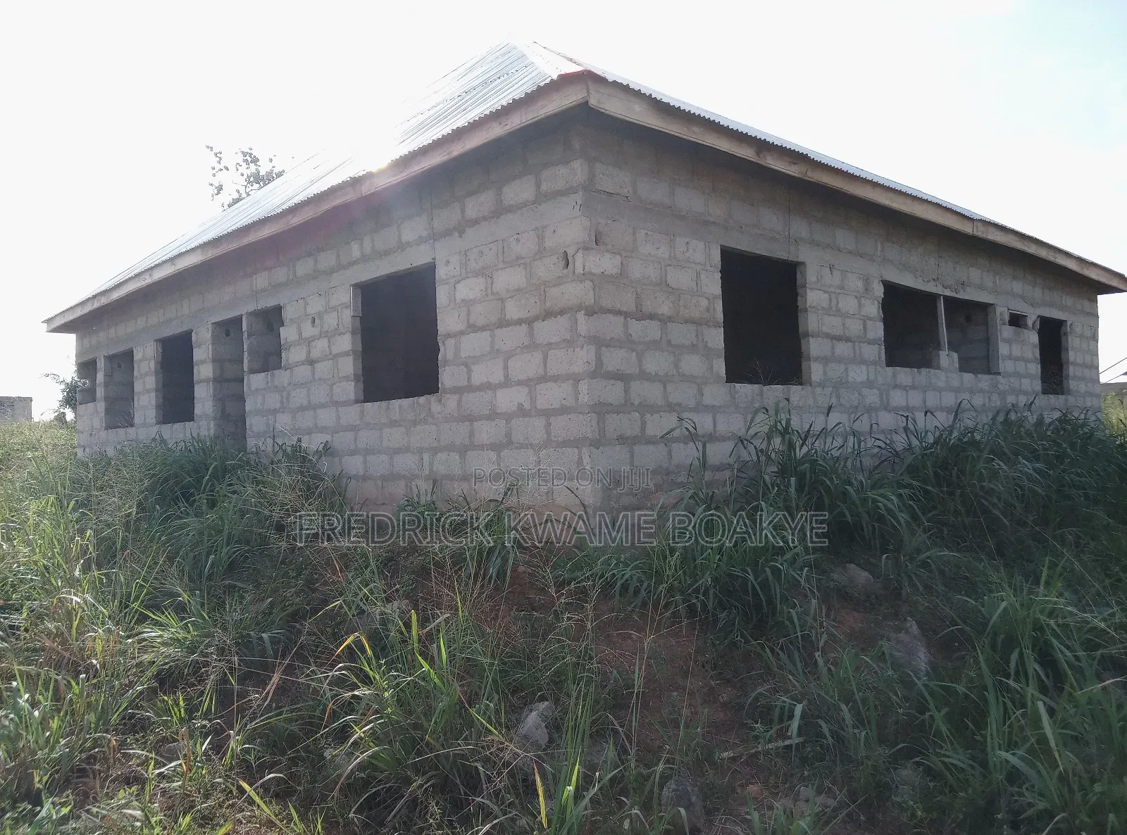 3bdrm House in Brother K Estate, Kumasi Metropolitan for Sale