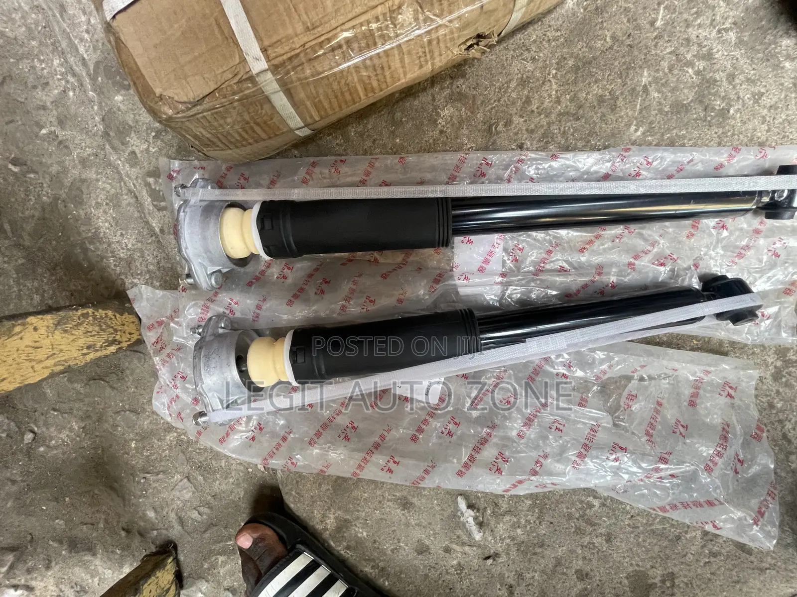 Mercedes C300 2015,2016,2017,2018,2019 Back Shocks Available