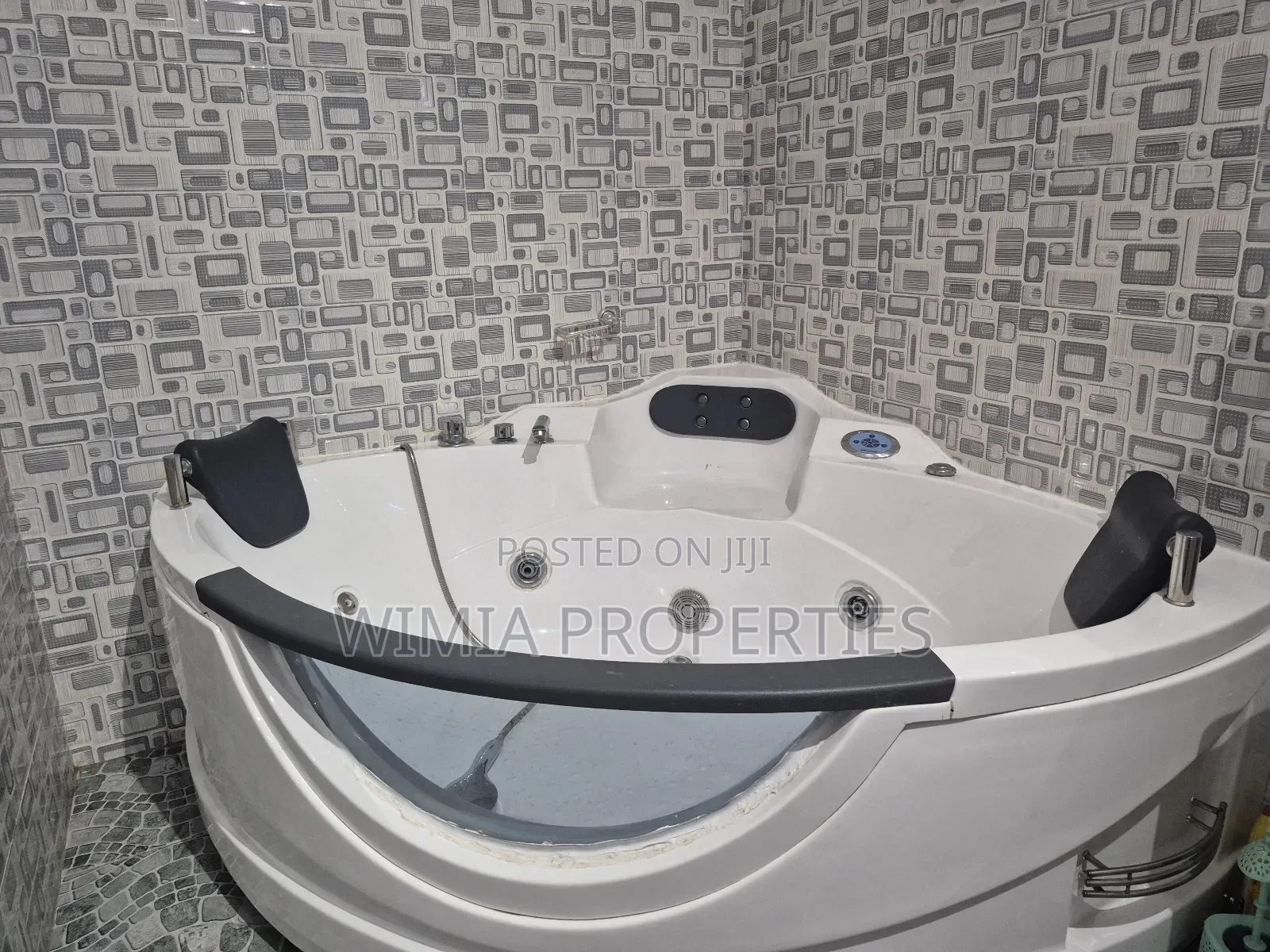 Furnished 7bdrm Maisonette in Jjs House, Gbawe for rent
