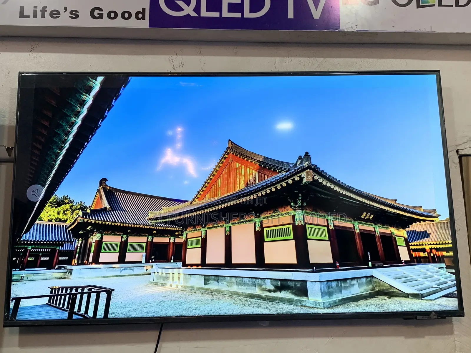 Stunning Ultra High Definition Samsung 43 Series 8 HDR Tv