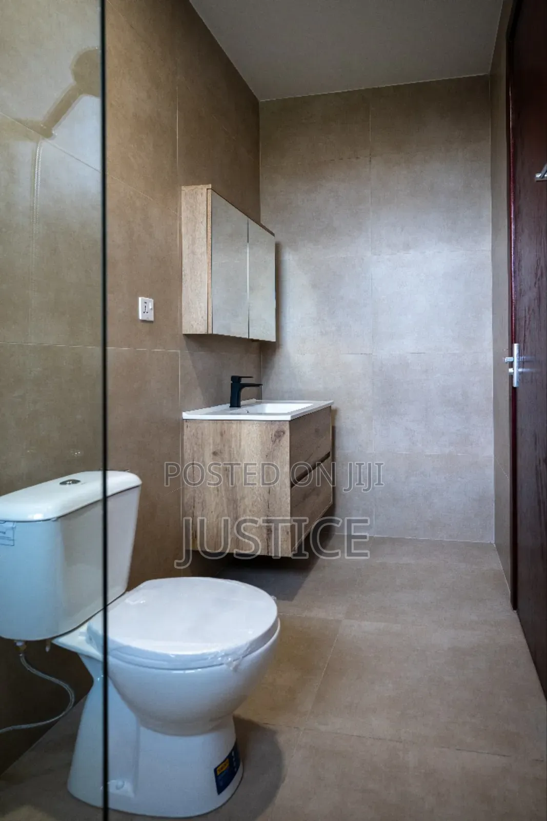 4bdrm Duplex in Tseaddo for rent