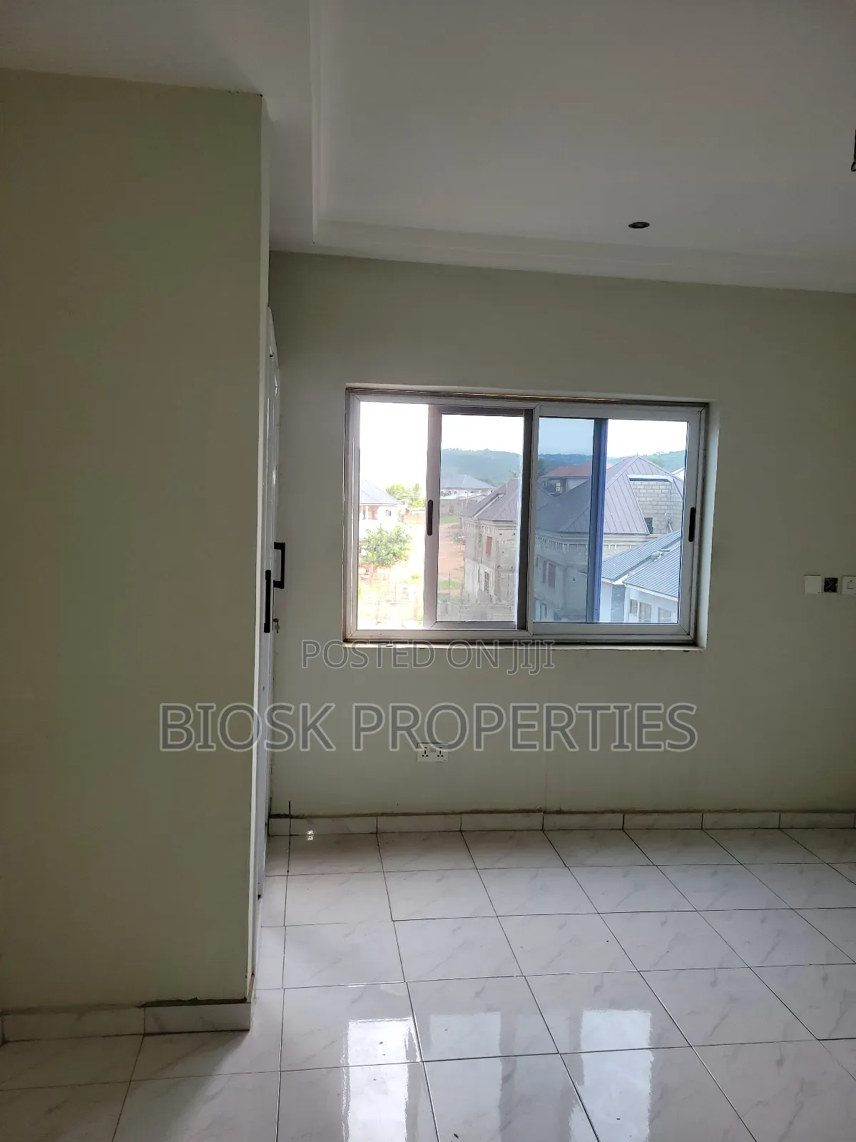 1bdrm Apartment in Biosk Properties, Malejor for rent