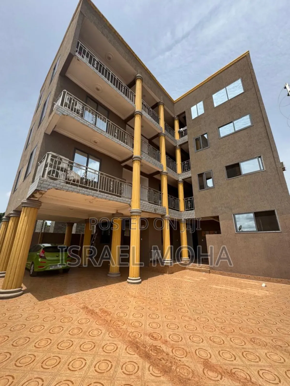 Chamber and Hall Sc Adenta Frahfrah