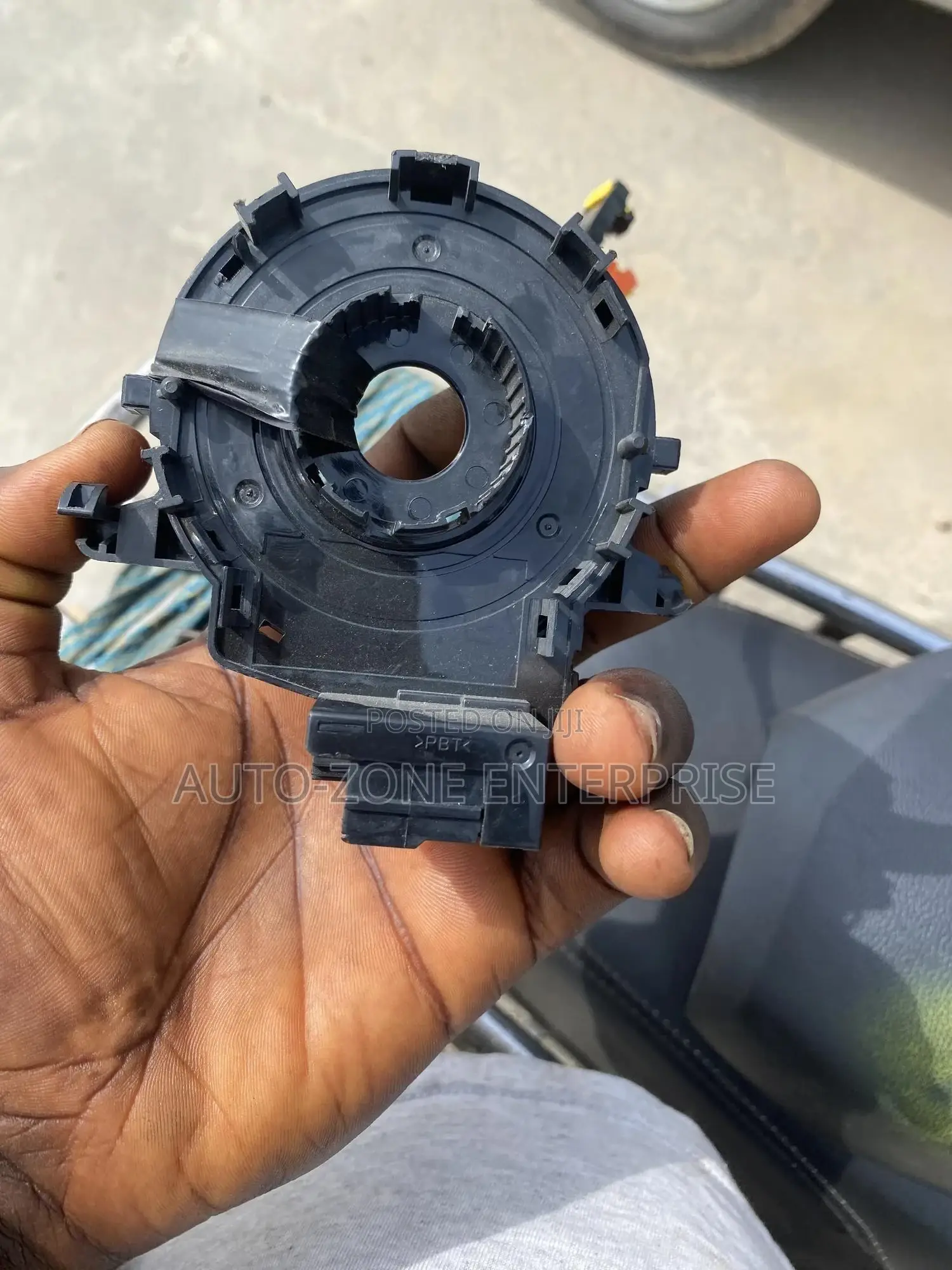 Hyundai Elantra 2013 2014 2015 2016 Horn Plate