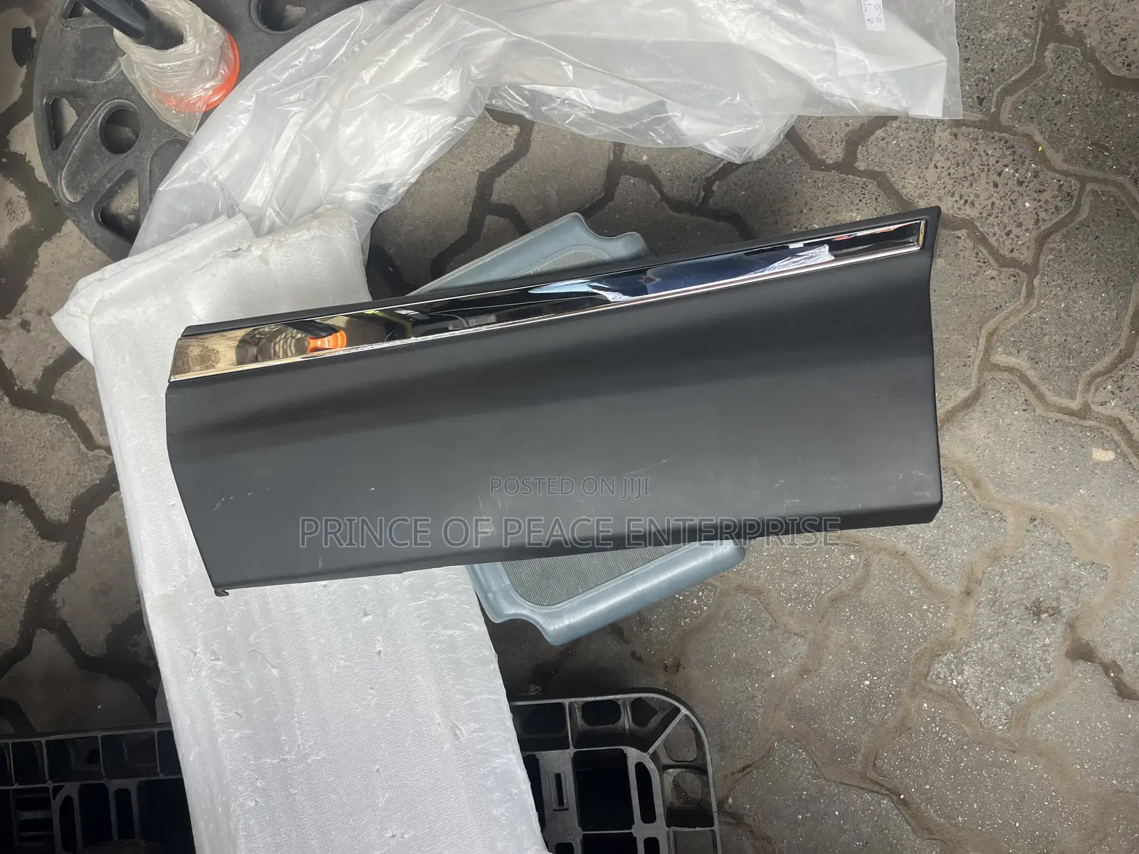 Honda CRV 2017 2022 Door Moulding With Shinning