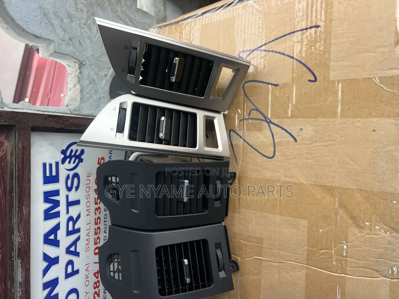 Mitsubishi Pajero Complete Vent