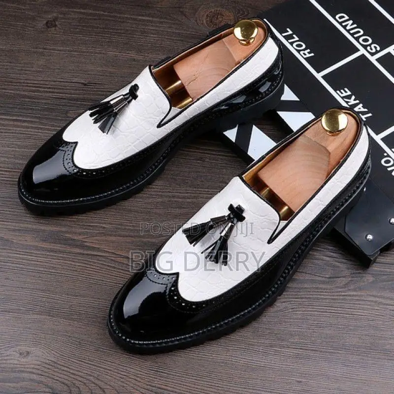 Vintage Wingtip Tassel Shoe