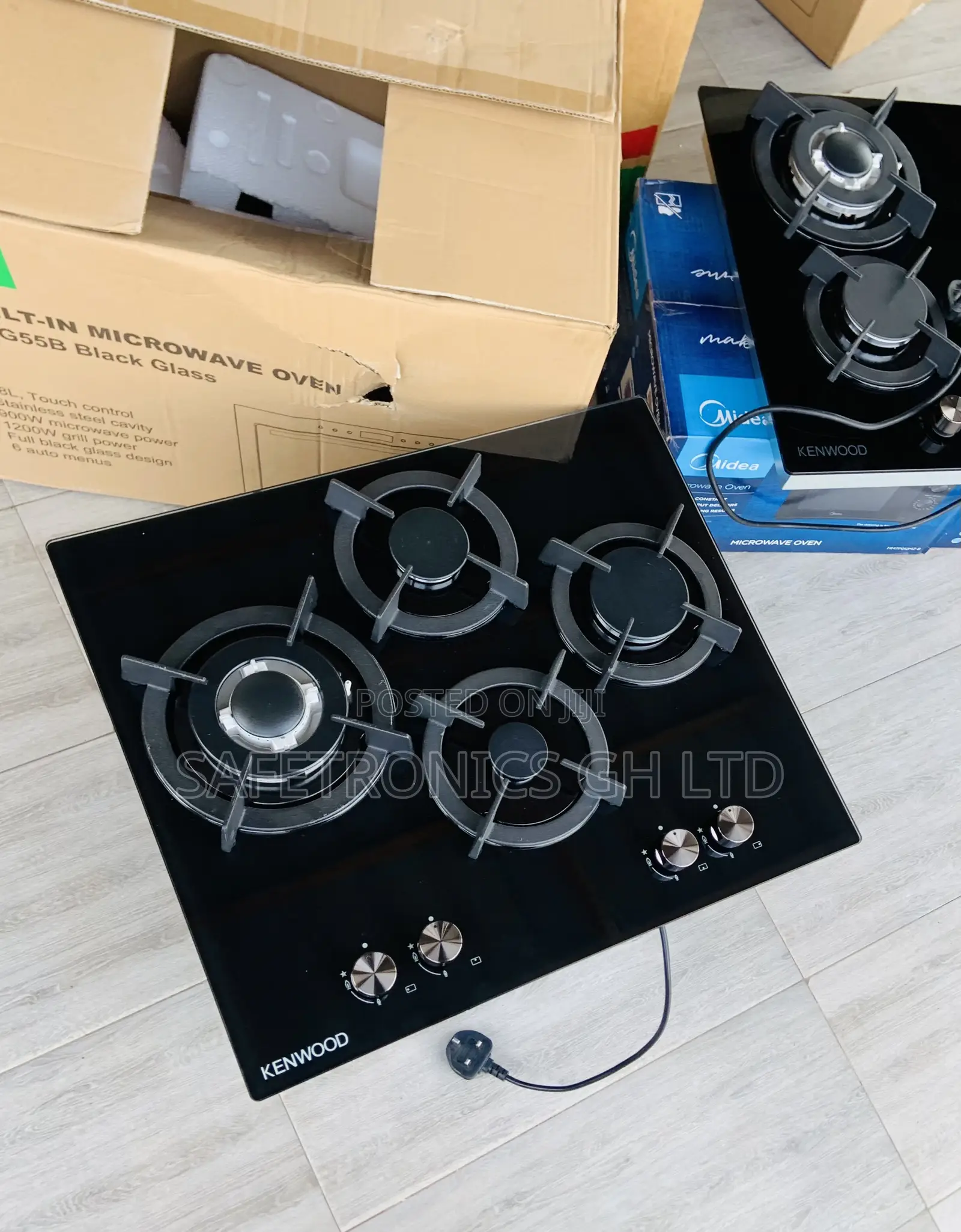 Buy High Reliable 60cm Black Tempered 4 Gas Built-in Cooker