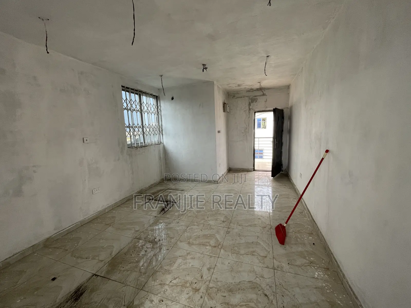 Office Space for Rent at Kasoa New Market