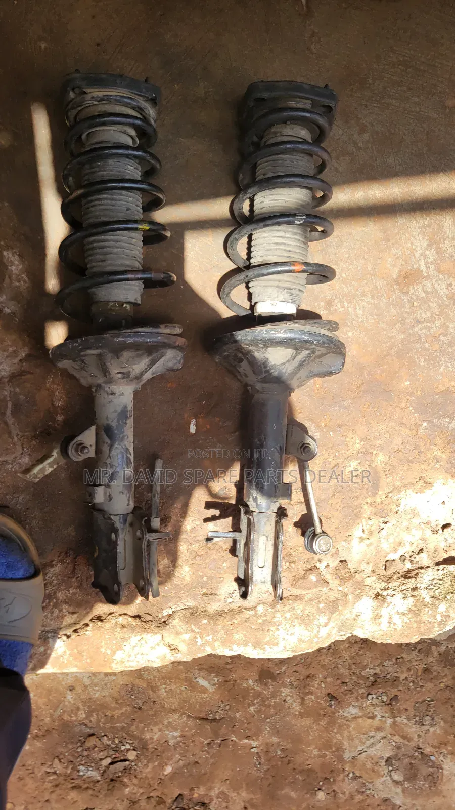 Kia Spectra 5 Back Shocks