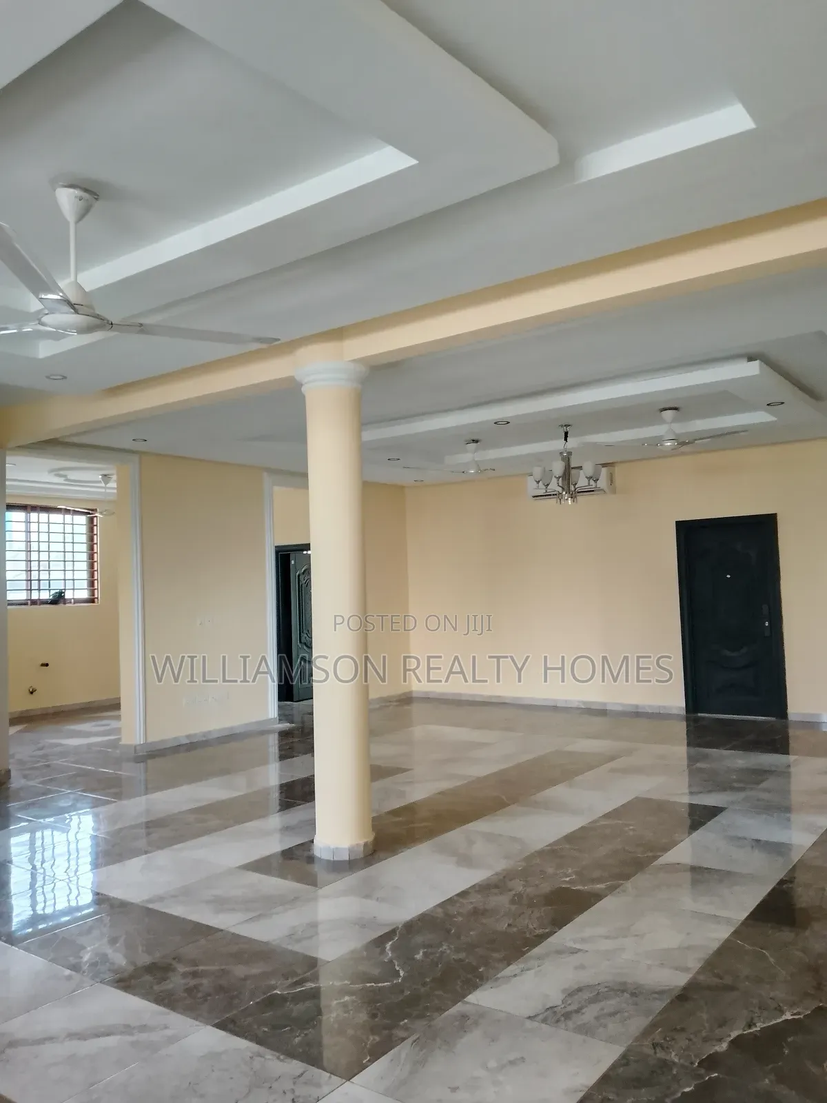 3bdrm Apartment in Hfc Estate Area, Spintex for rent
