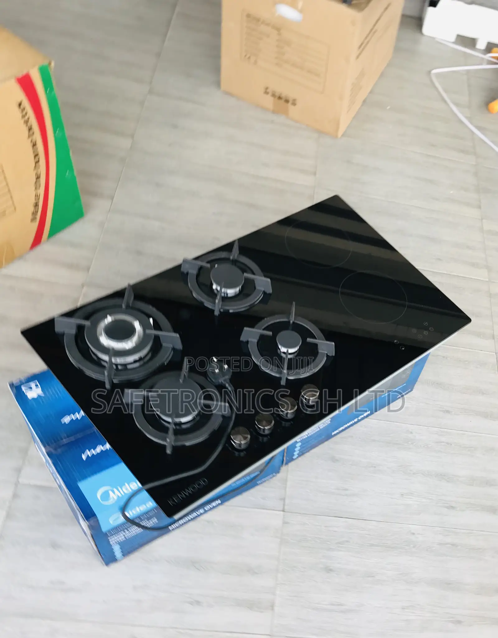 Efficient Ceramic 90cm Black 2 Electric 4 Gas Cooker
