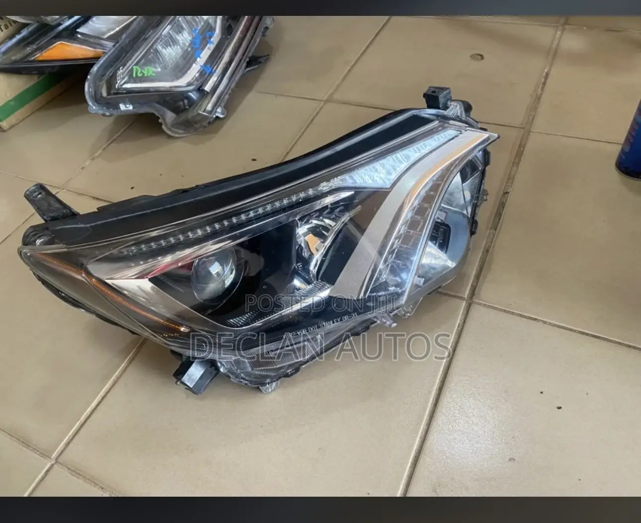 Toyota Rav4 2016 Headlamp