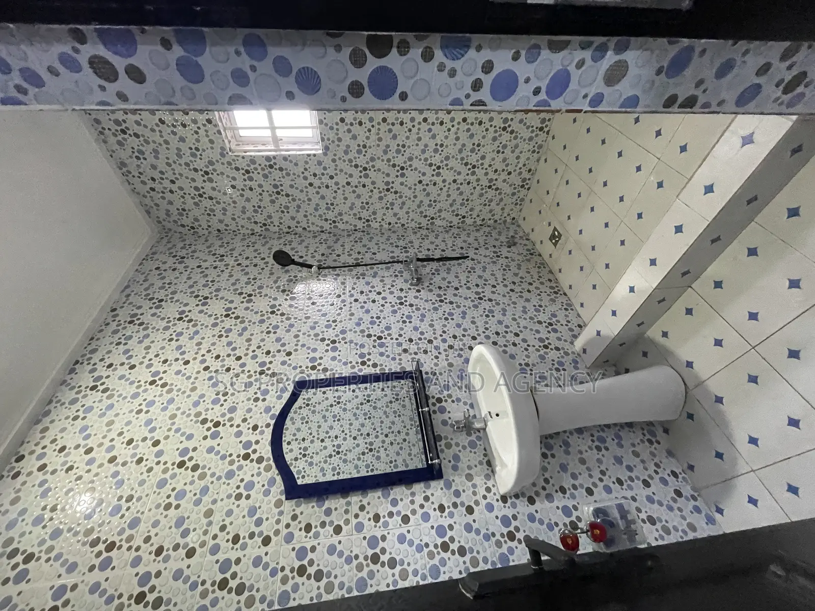 2bdrm Apartment in Lashibi, Spintex for rent