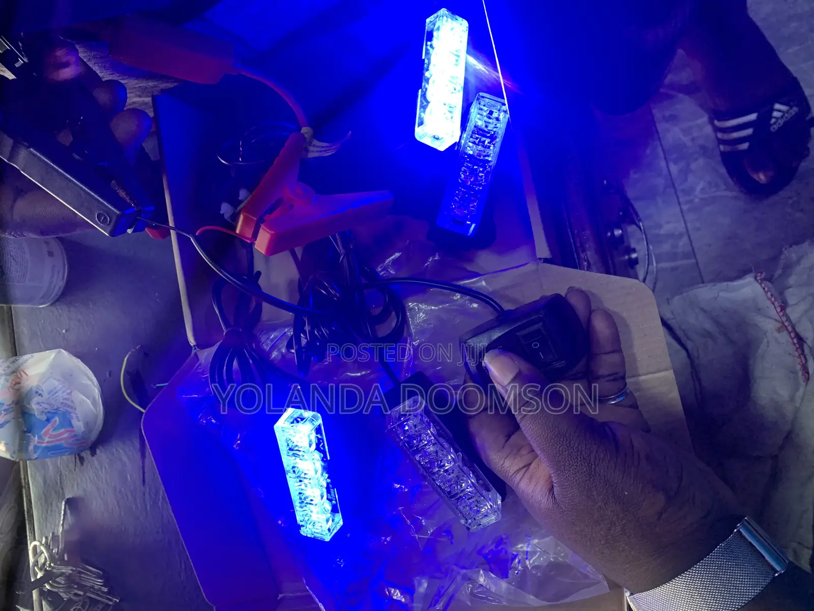 V8 and Police Light Warning and Grill  Light