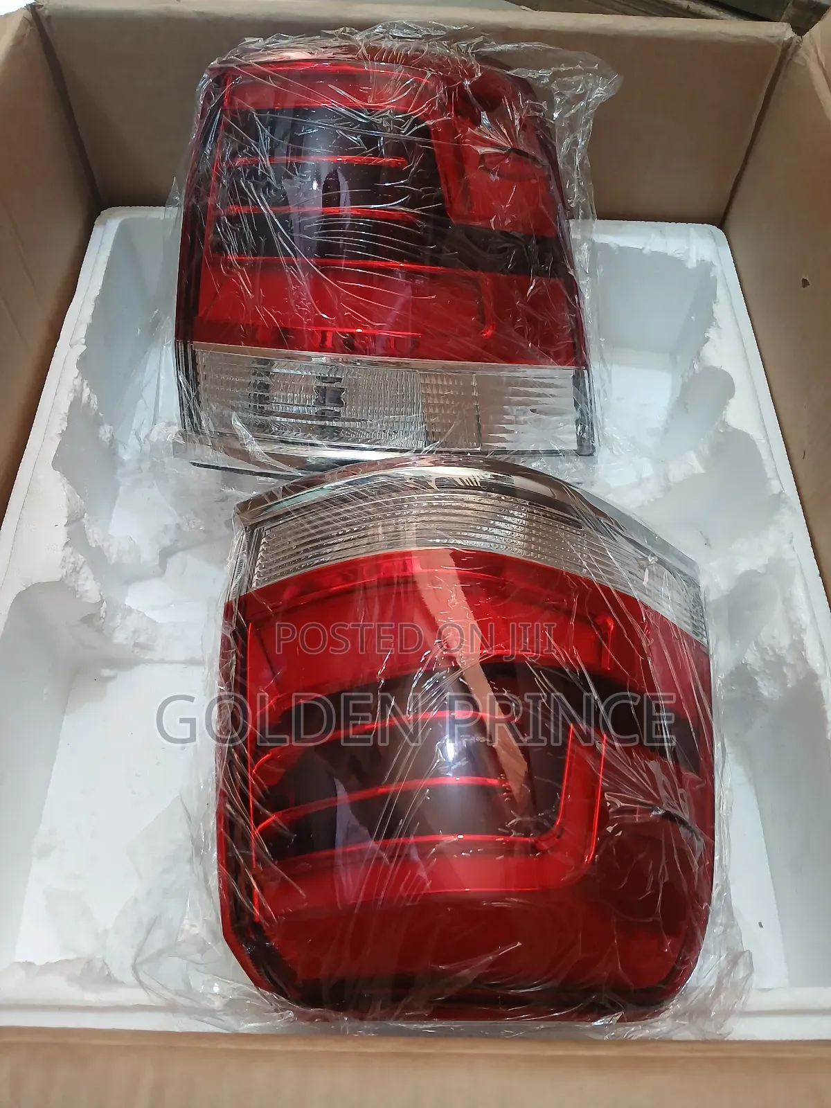 Land Cruiser V8 Taillight 2018-19 (2pcs)