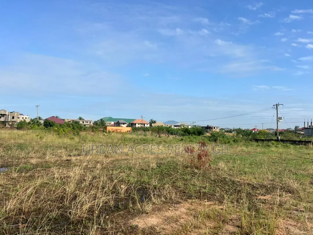 Gt/Accra - Amasaman, (Achiaman) _ 36 Plots of Building Land