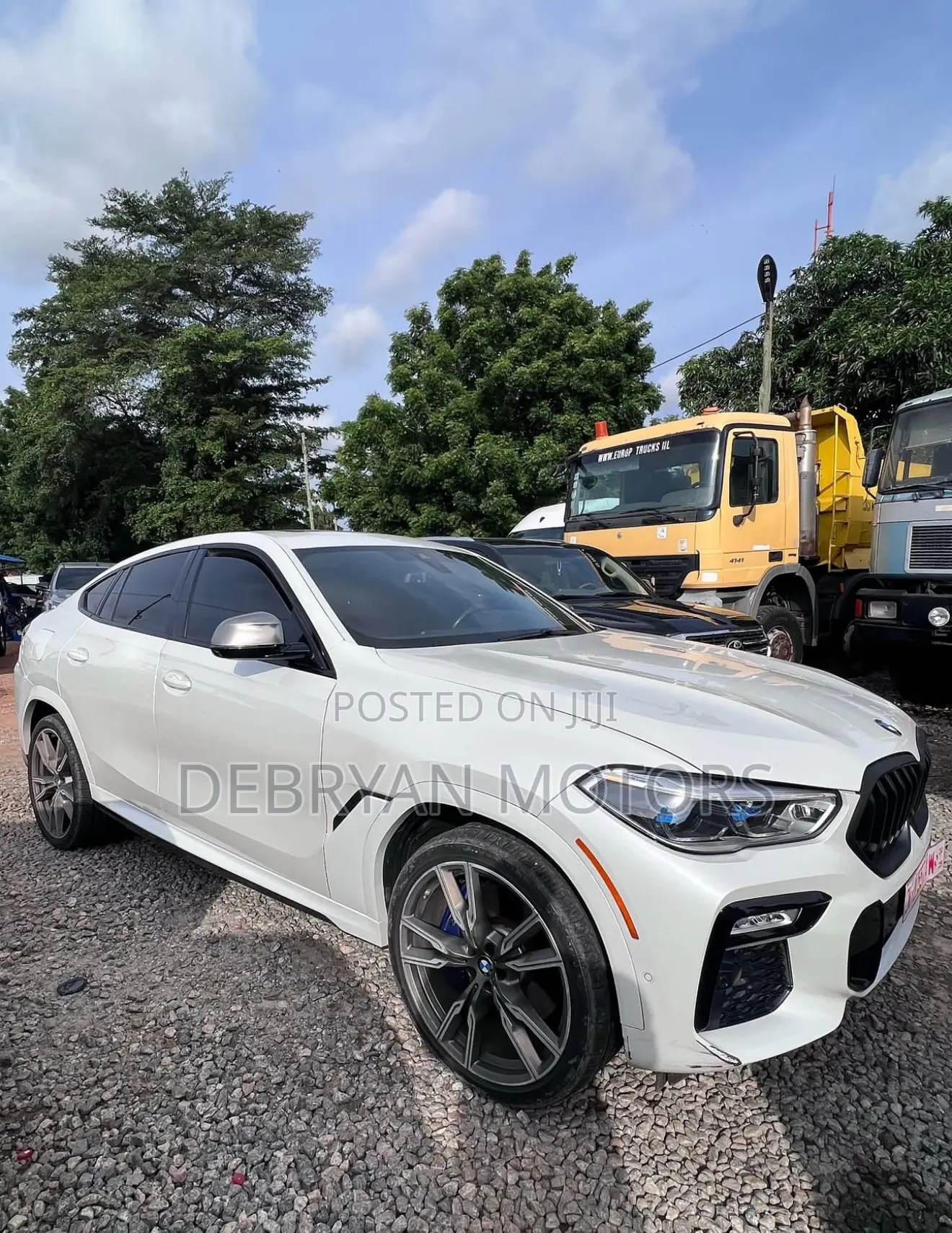 BMW X6 xDrive50i AWD 2020 White