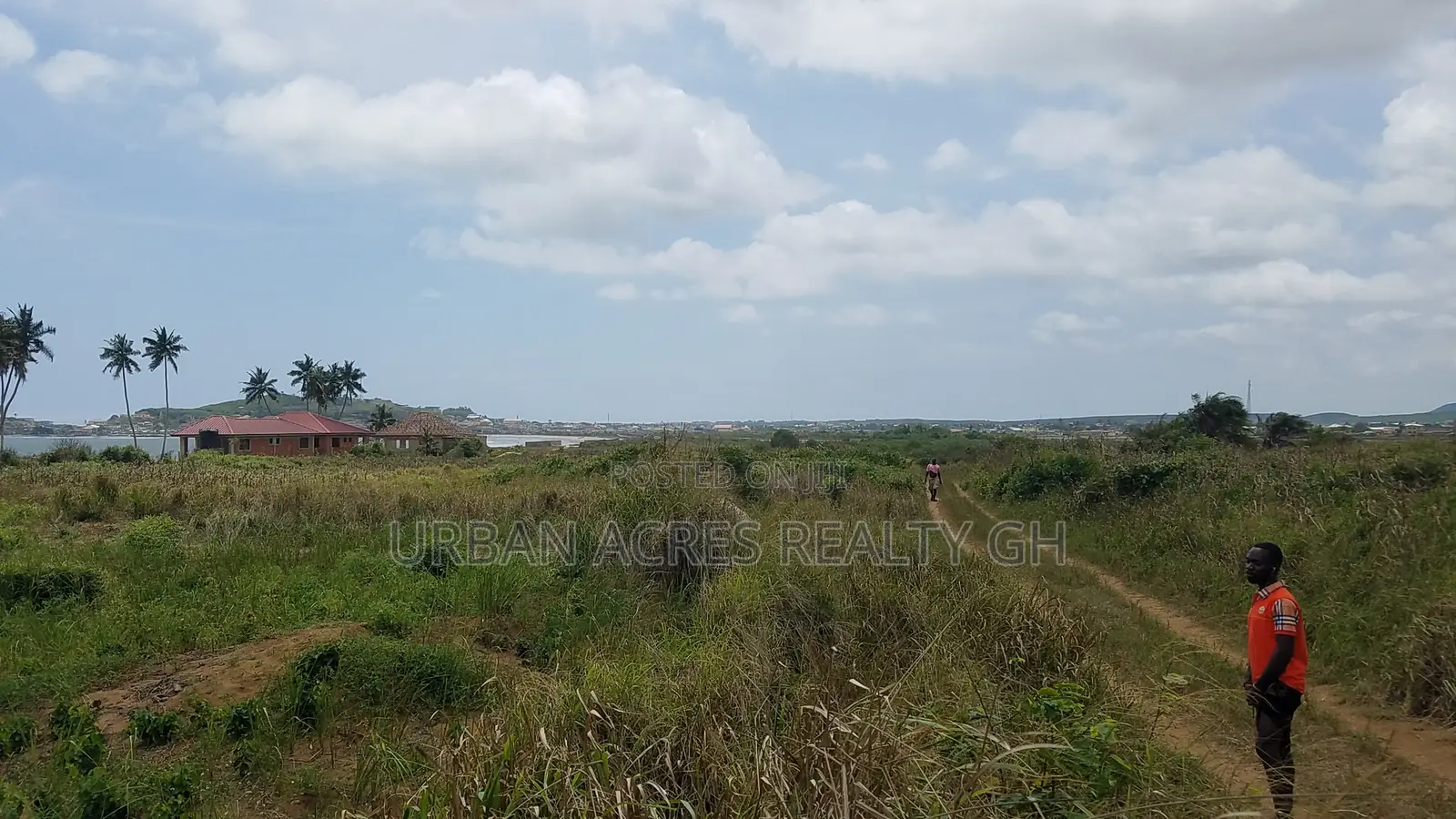 Central Region, Apam (Abrekum) _ 2 Units of 2 Bedrms Oceanfront House