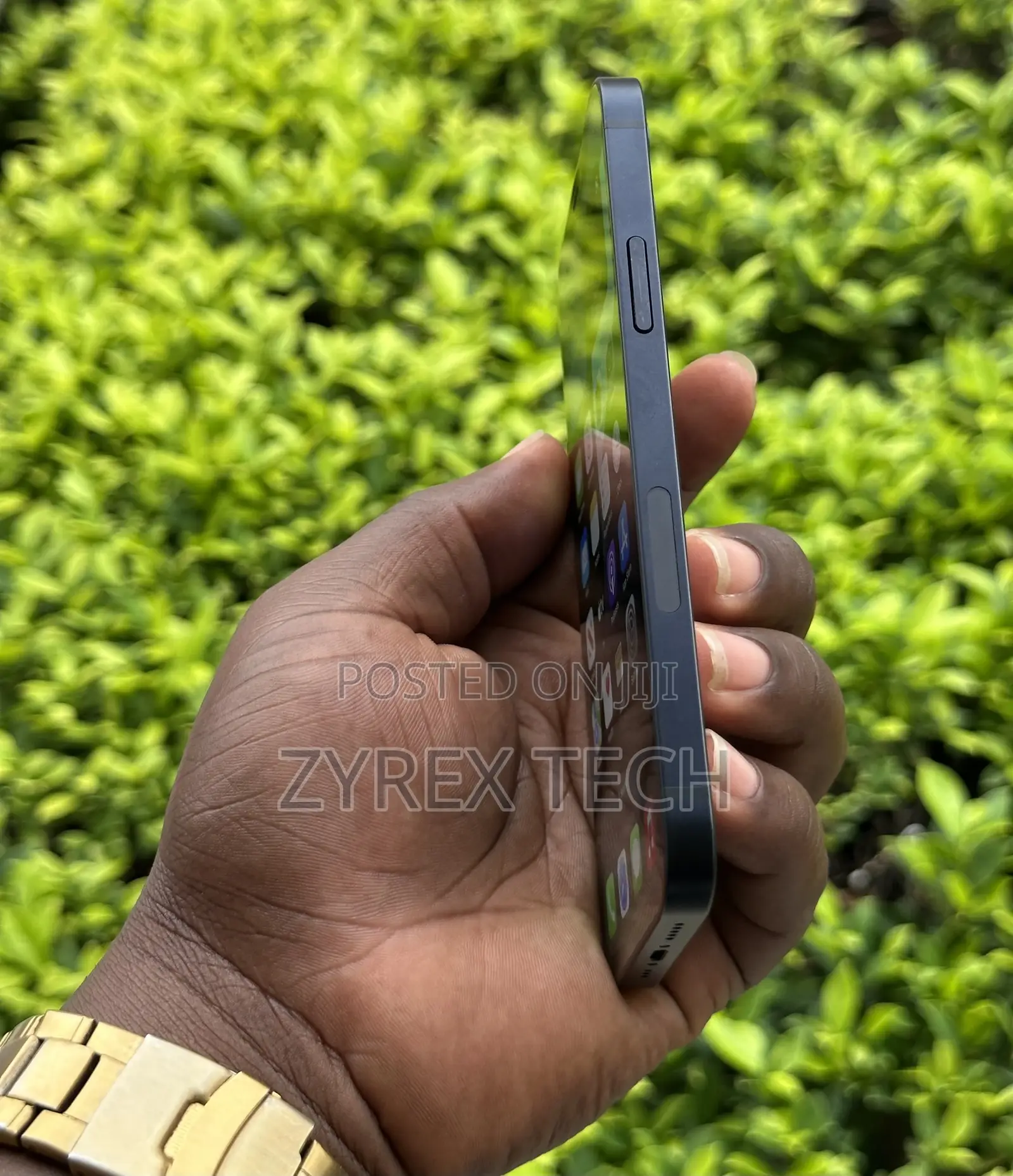 Apple iPhone 12 64 GB Black