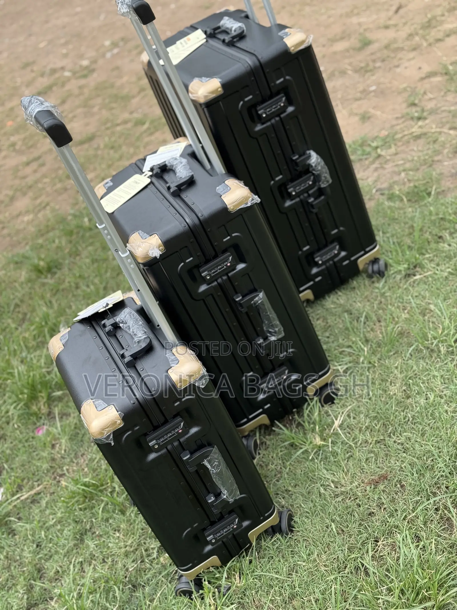 Ultra-Zipless Capacity Side Opening Suitcase Three in One