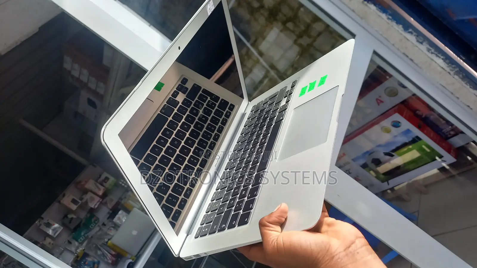 Laptop Apple MacBook Air 2015 4GB Intel Core i5 SSD 128GB
