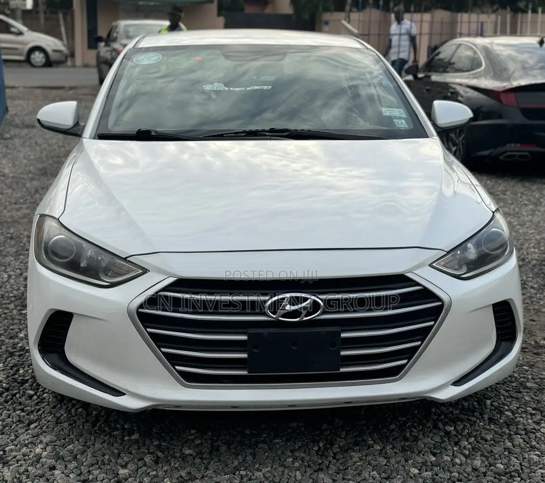 Hyundai Elantra SE 2018 White