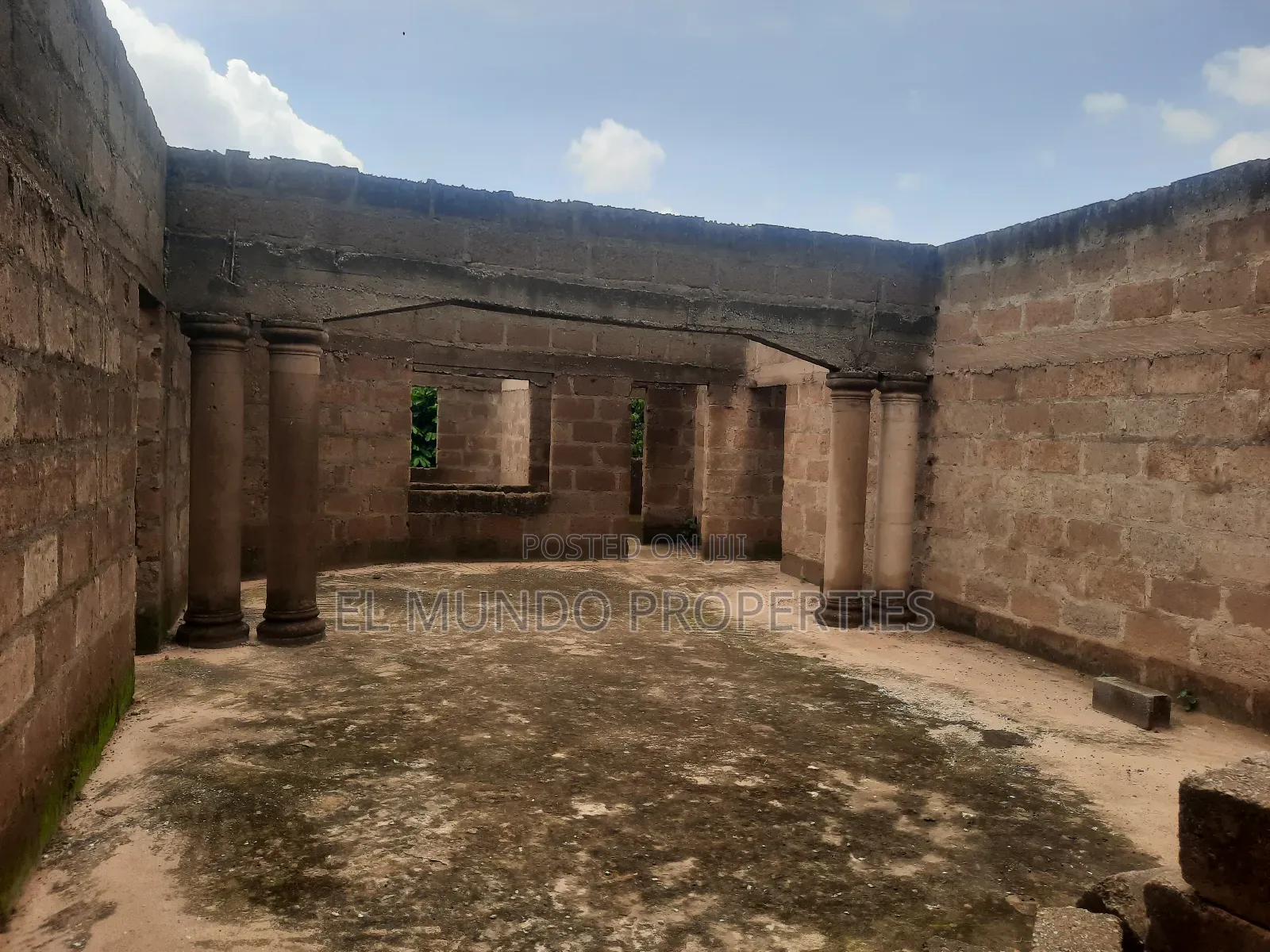6bdrm House in Atwima Boko, Kumasi Metropolitan for sale