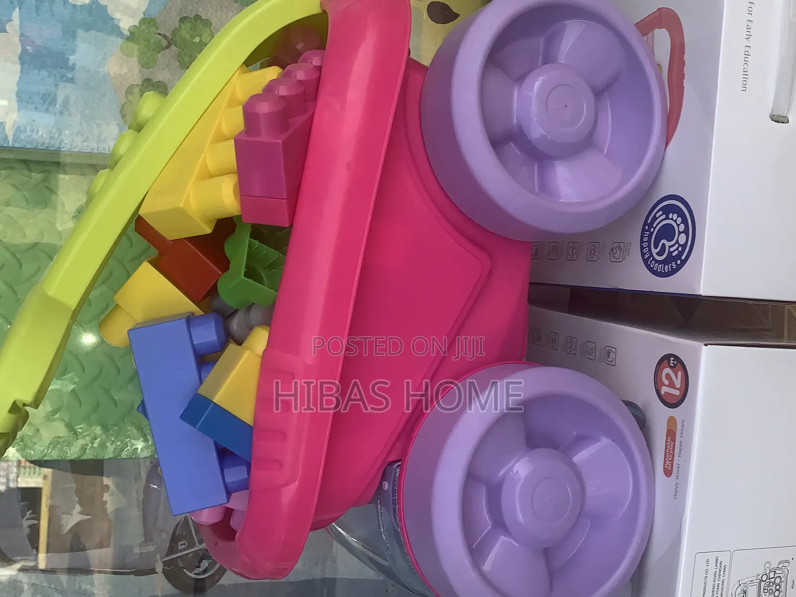 Mega Bloks Scooping Wagon With Building Blocks 125+ PCS