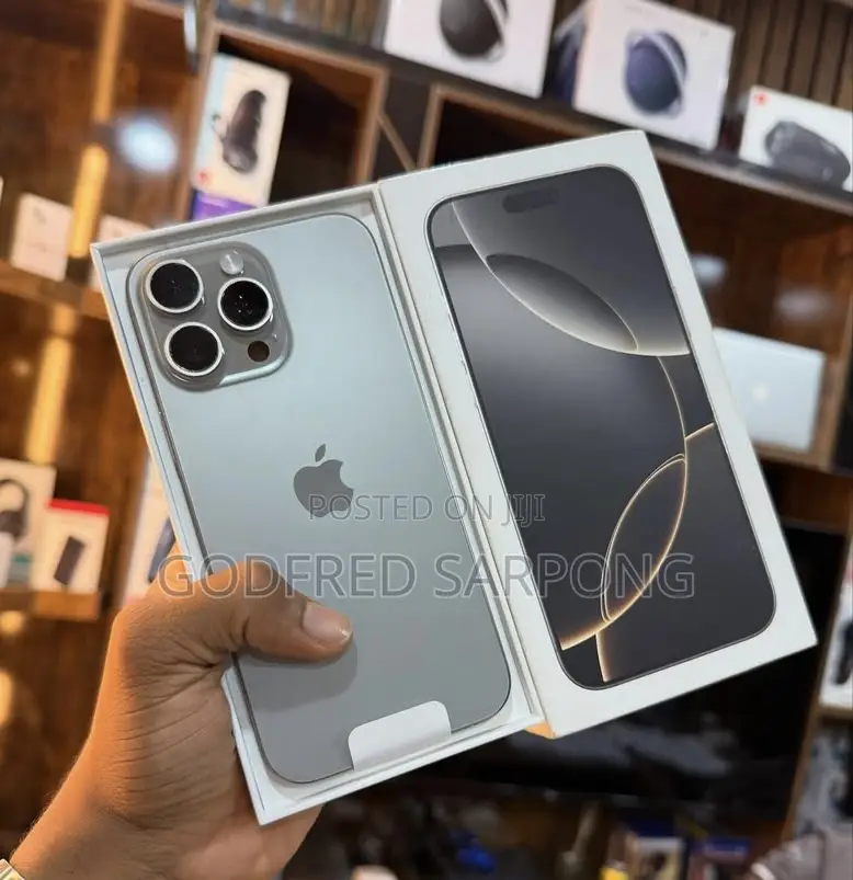 New Apple iPhone 16 Pro Max 256 GB Silver