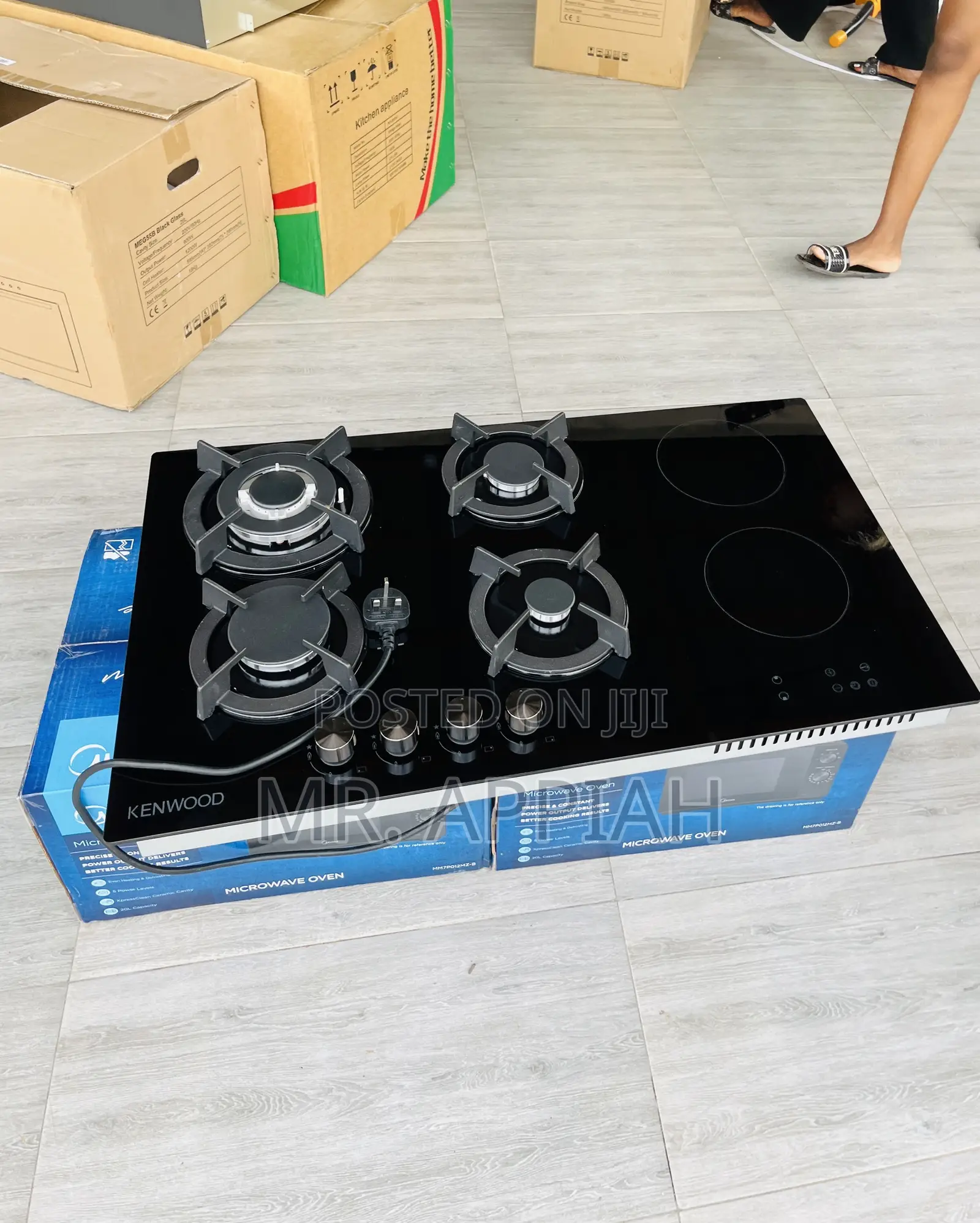 Shop Unique Kenwood 90cm Tempered Glass 2 + 4 Hob.
