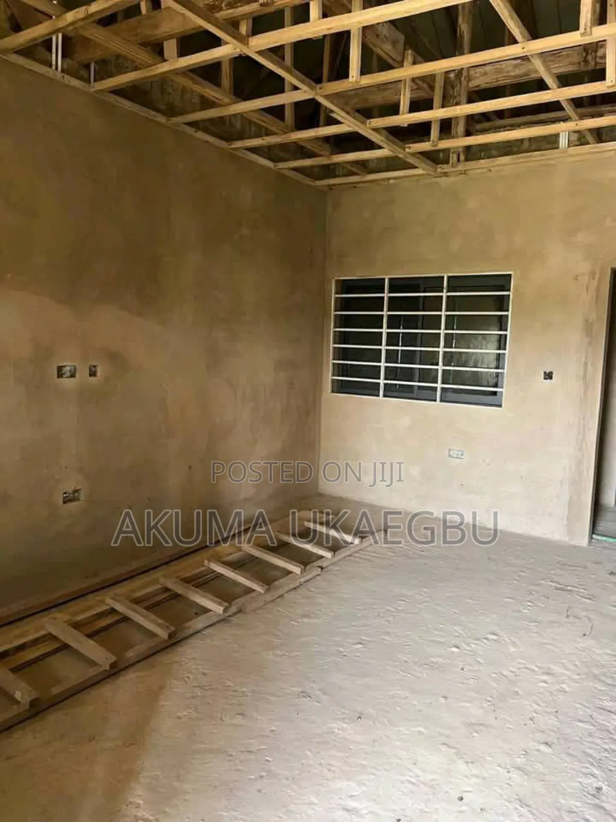 3bdrm Bungalow in Amansama Otuaplem, Ga South Municipal for sale
