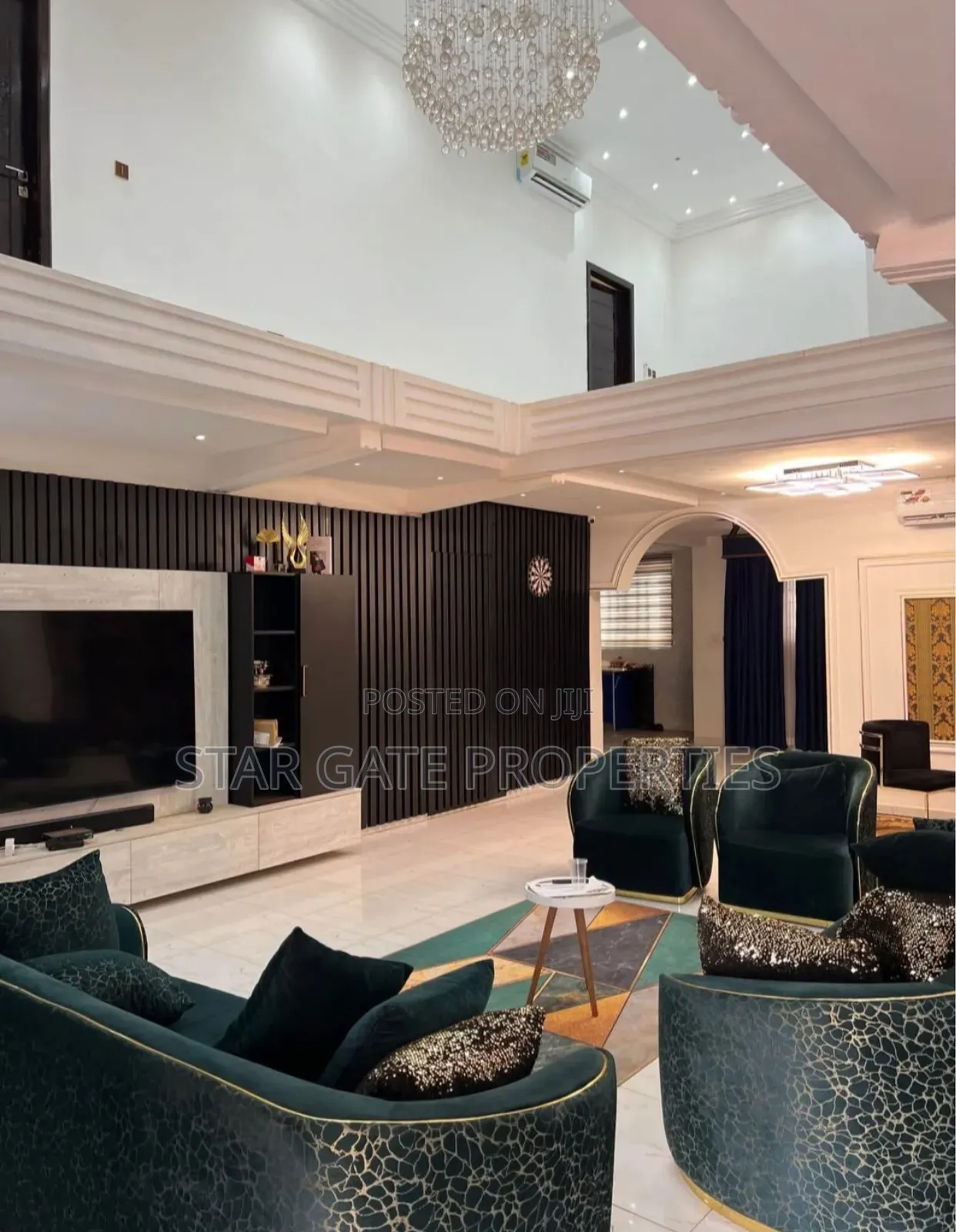 6bdrm House in Star Gate Properties, Kumasi Metropolitan for sale