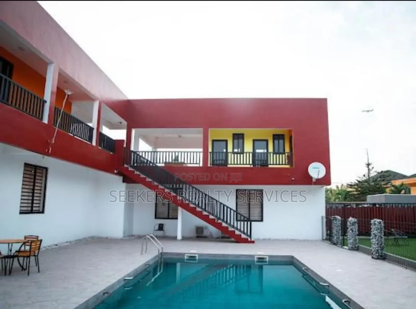 4bdrm Townhouse / Terrace in Seekers Realty, East Legon for rent