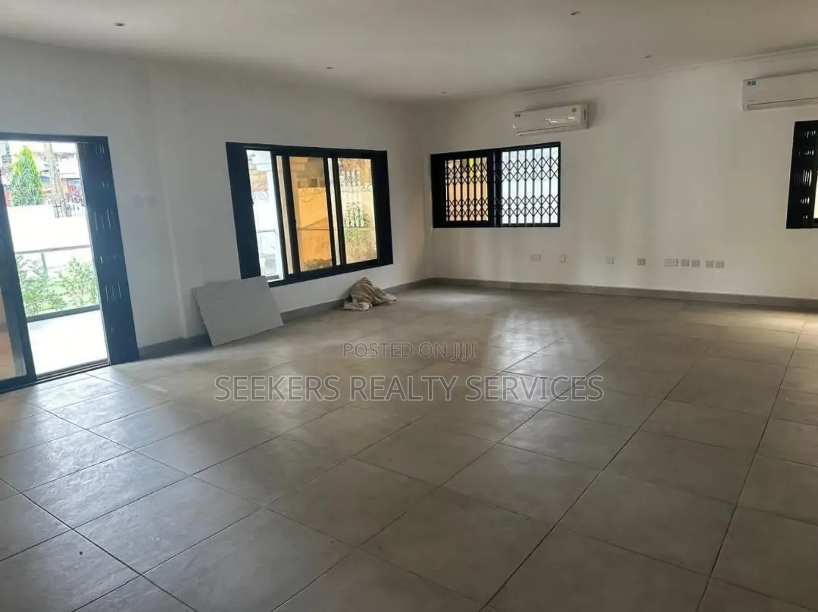 7bdrm House in Seekers Realty Airport Residential Area for rent