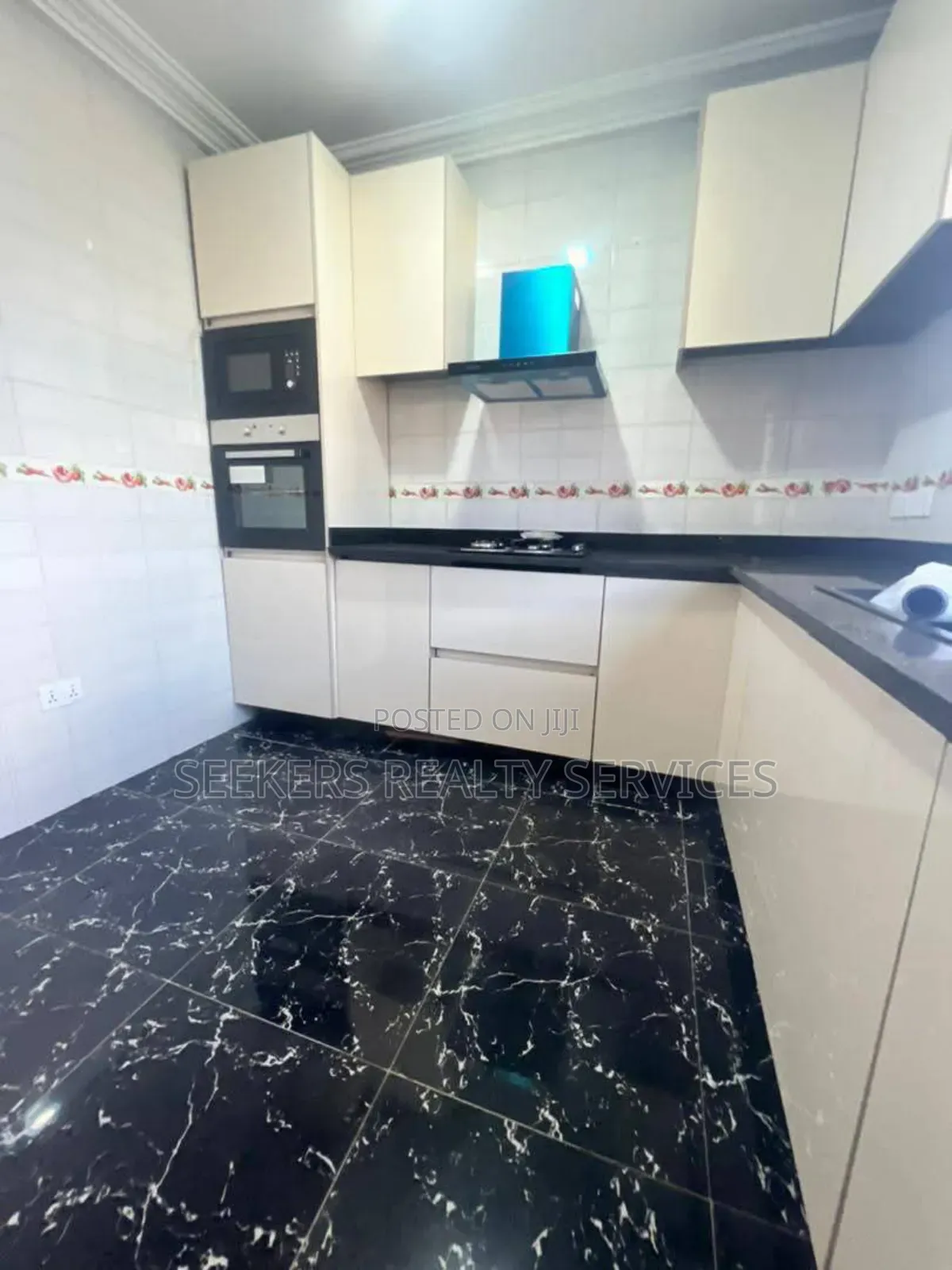 3bdrm Apartment in Seekers Realty, Tseaddo for rent