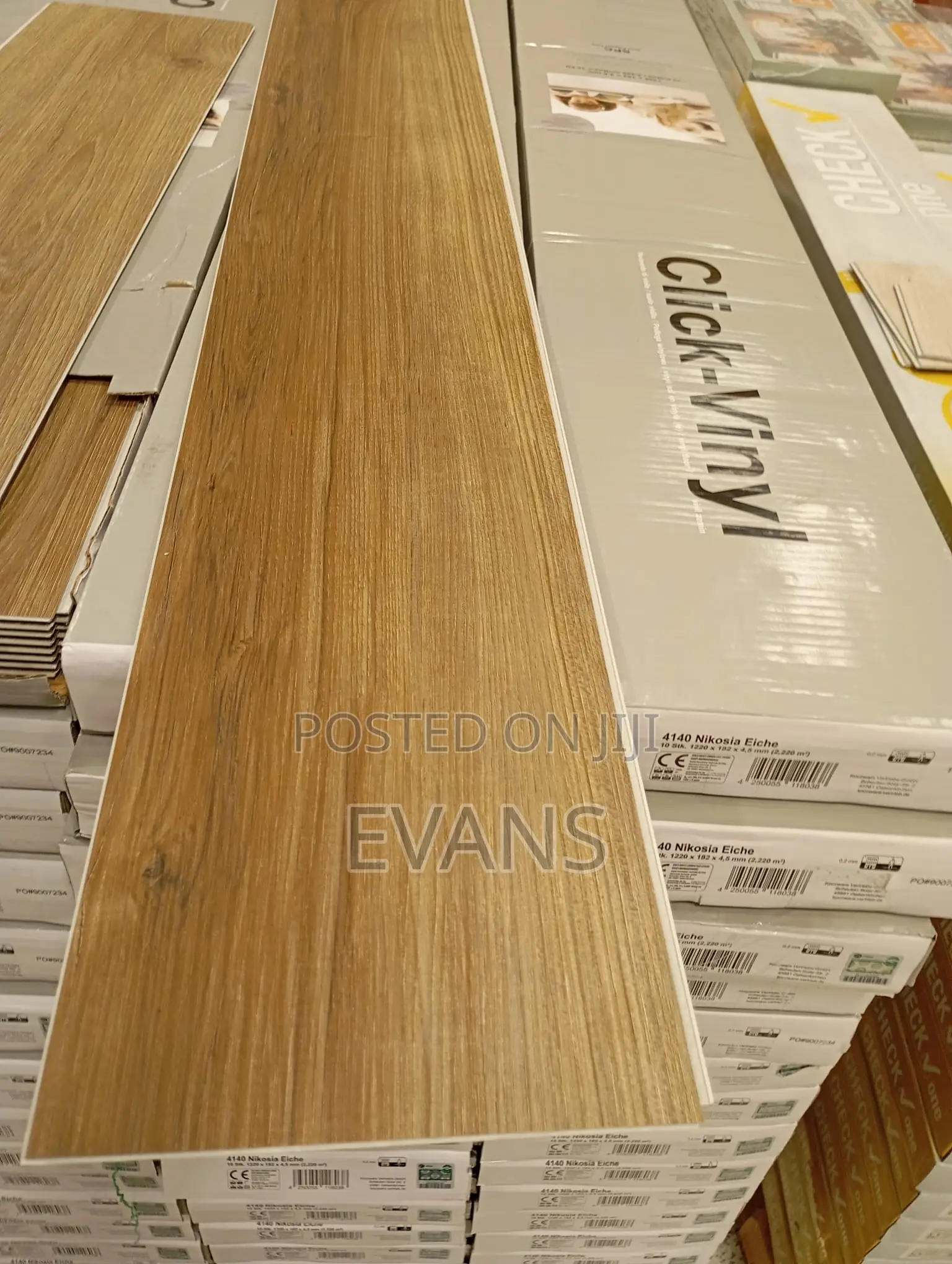 Spc / Lvt / Skirting Board