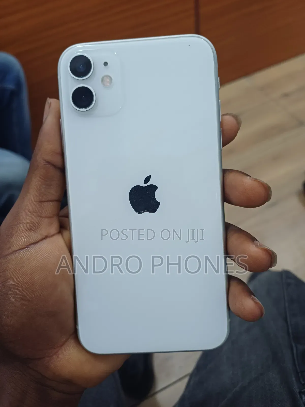 Apple iPhone 11 64 GB White
