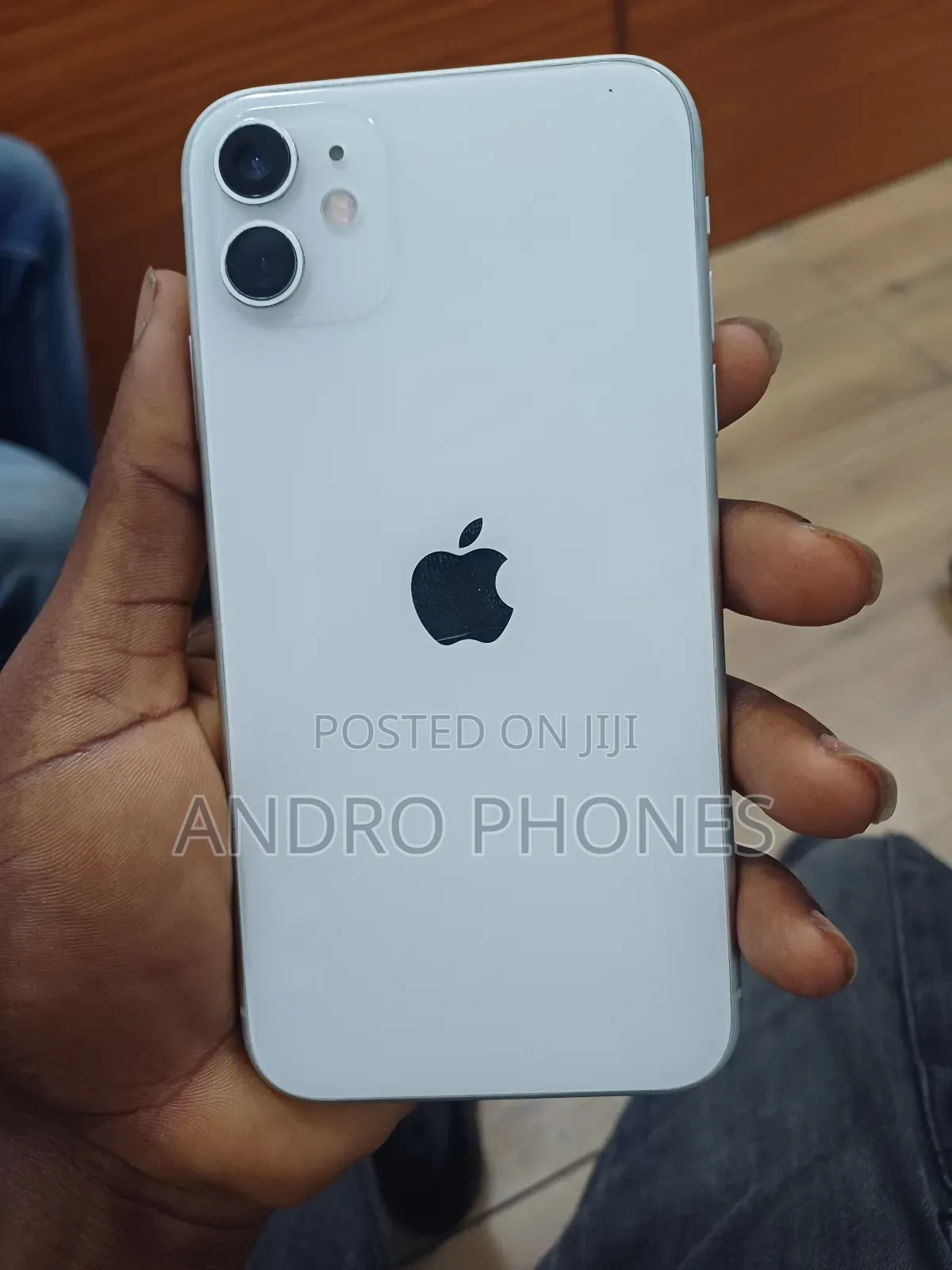 Apple iPhone 11 64 GB White