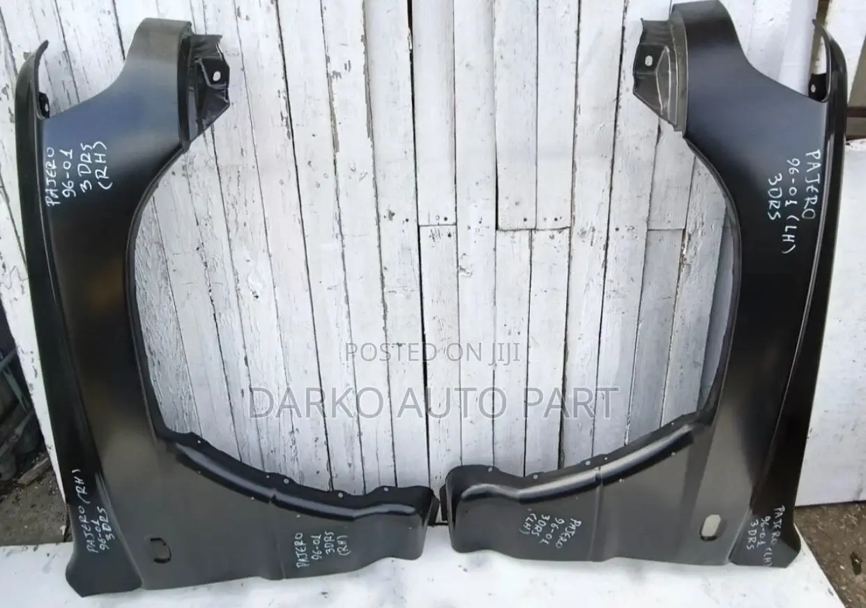 Mitsubishi Pajero 3 Doors Model 1996 01 Front Pair Fender