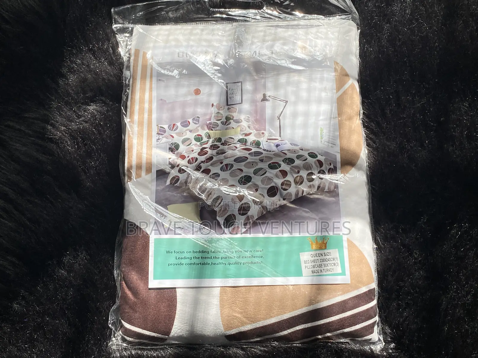 Queen Size Bedsheet With 3 Pillow Cases Multicolored Brown