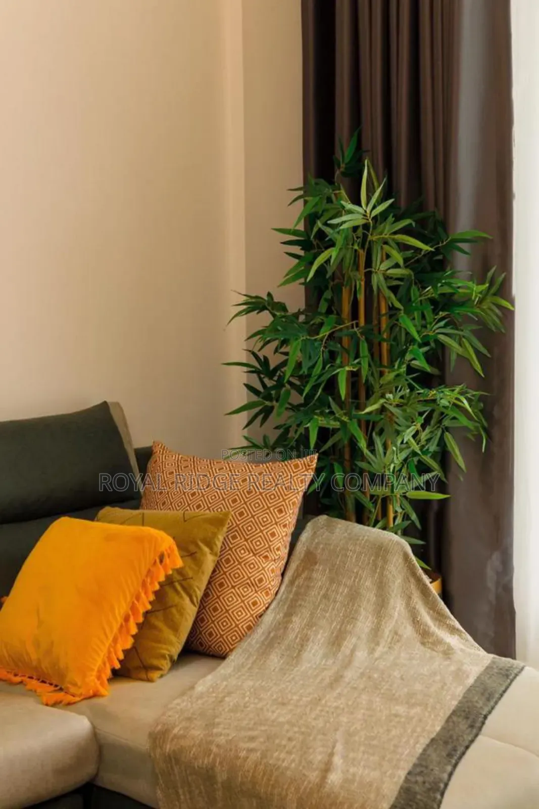 Furnished 3bdrm Apartment in East Airport Close, Accra Metropolitan