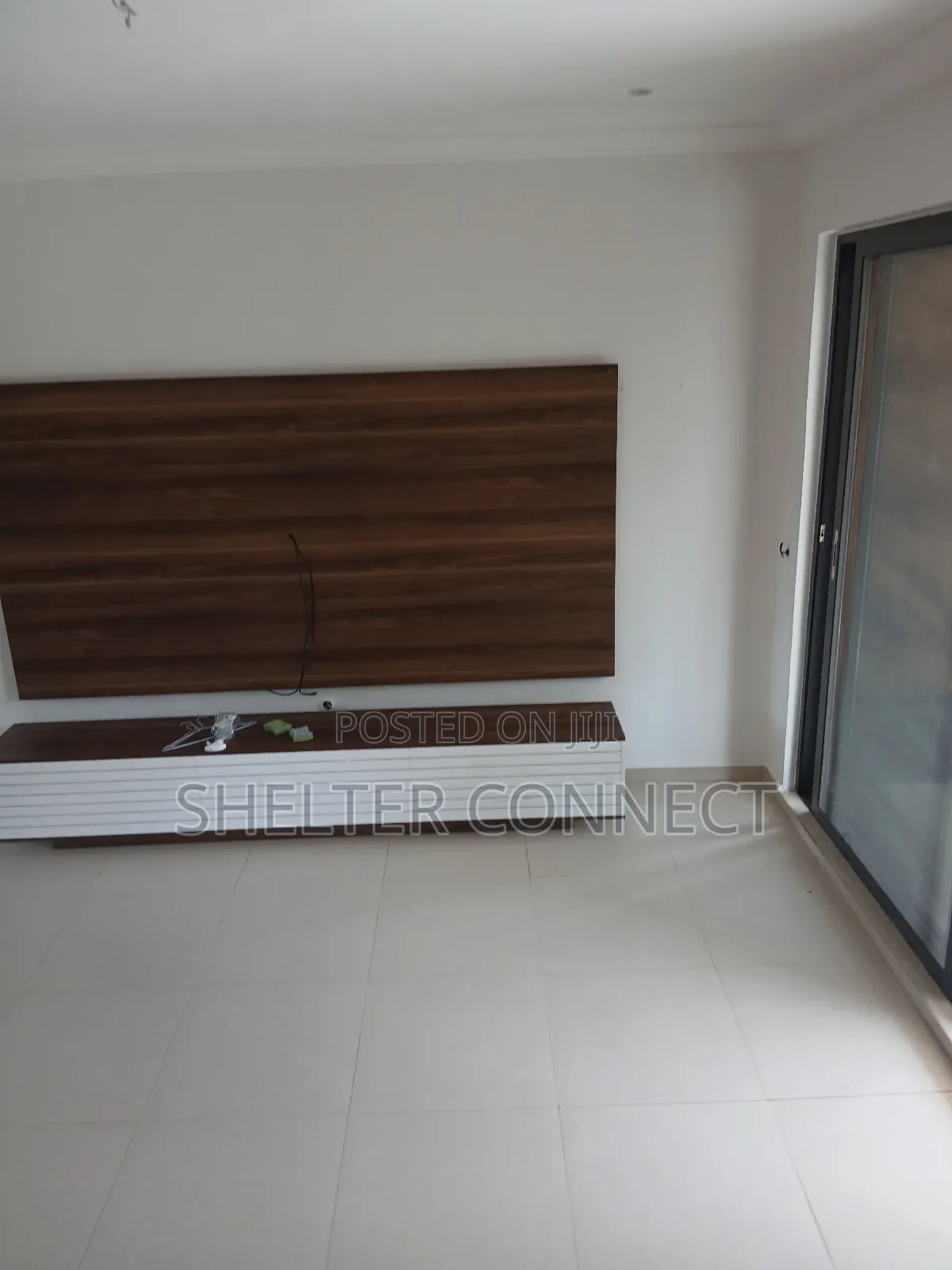 3bdrm Duplex in Oyarifa for sale