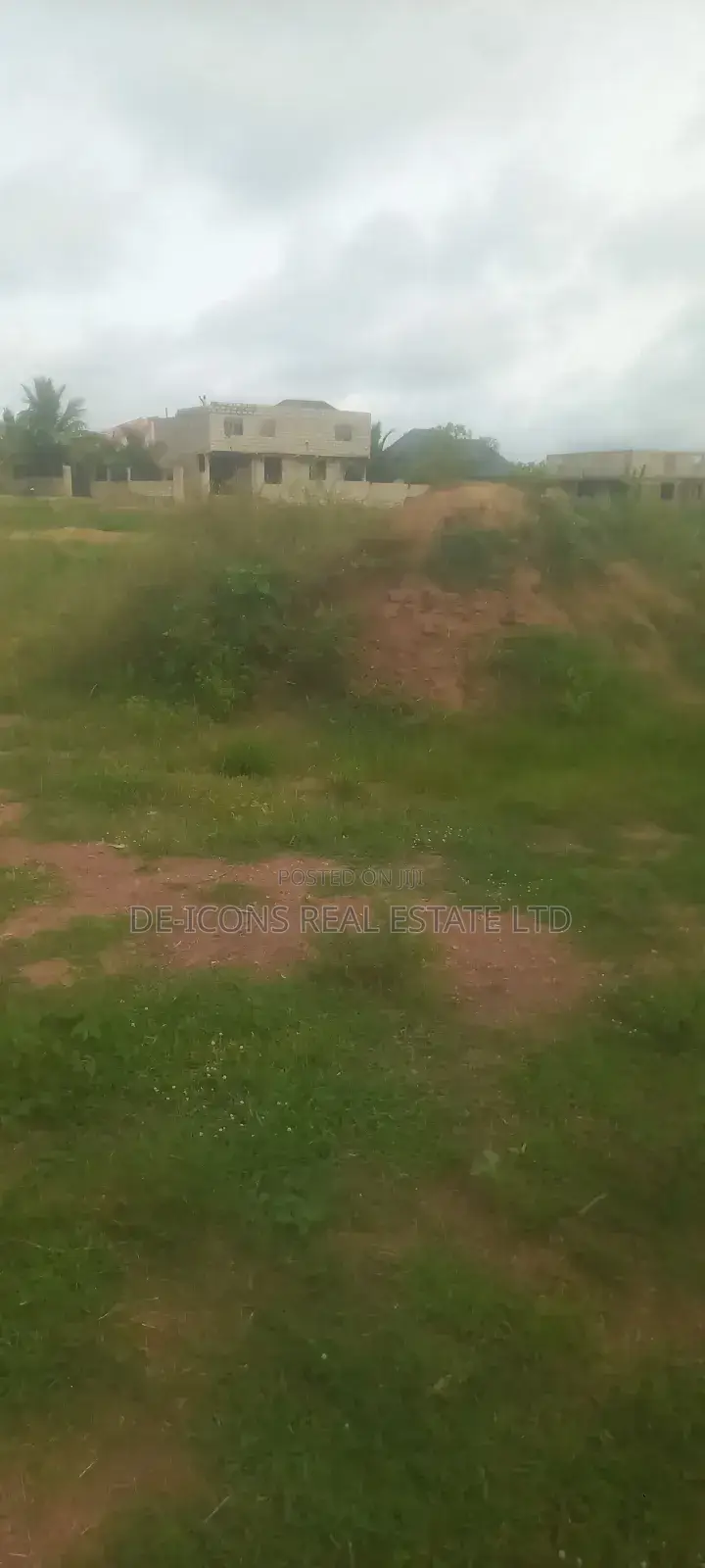 6 Plots of Land at Papase No.1 for Sale.