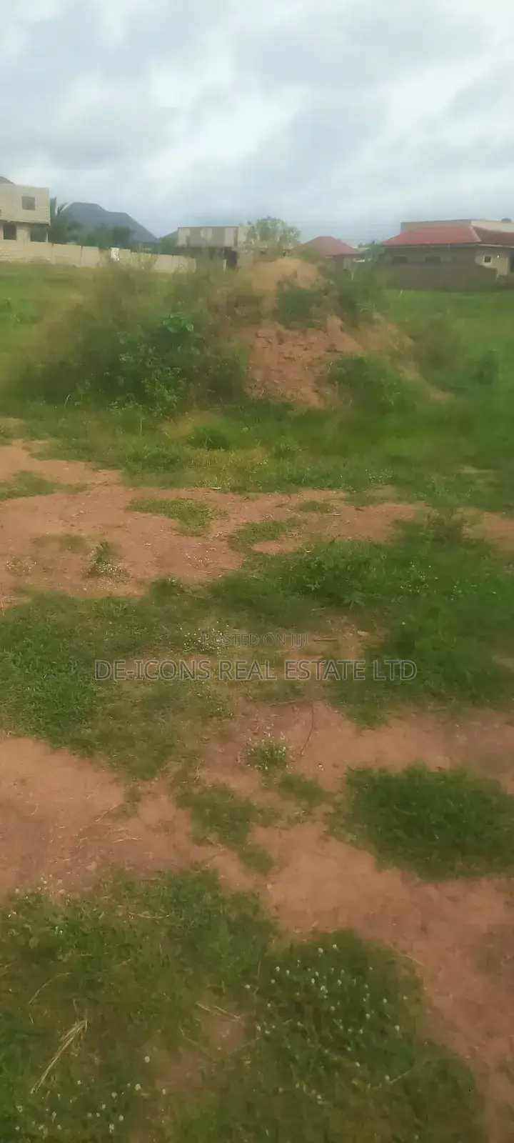 6 Plots of Land at Papase No.1 for Sale.