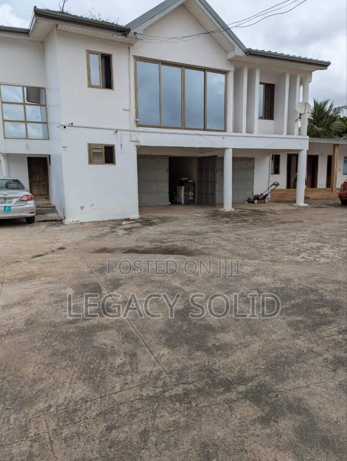 6bdrm House in 𝙻𝚎𝚐𝚊𝚌𝚢 𝚜𝚘𝚕𝚒𝚍 𝚛𝚎𝚊𝚕, Lincoln School Area for sale