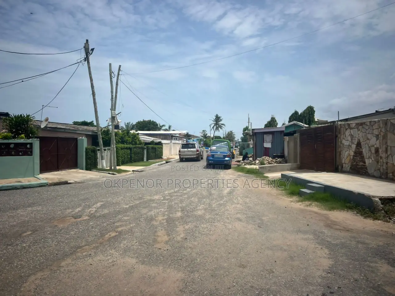 1plot for Sale at South La Estate