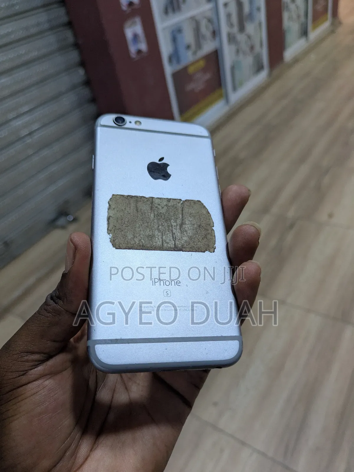 Apple iPhone 6s 64 GB Gray