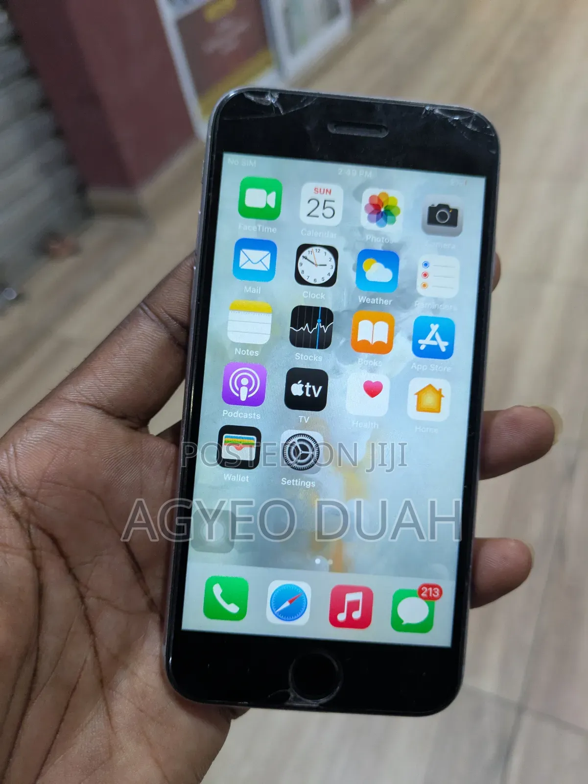 Apple iPhone 6s 64 GB Gray